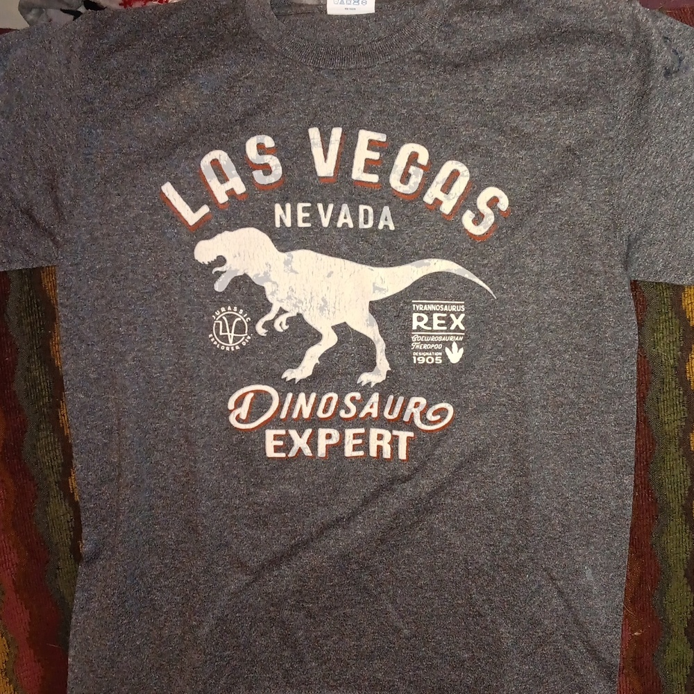 Las Vegas Dinasaur t-shirt